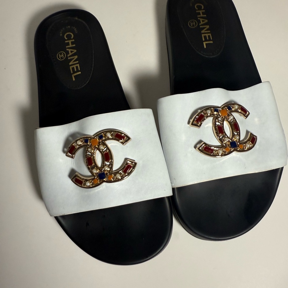 CHANEL Black and White Sandals with Iconic Logo